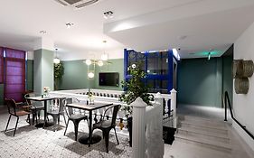 Vera Hills Boutique Hotel